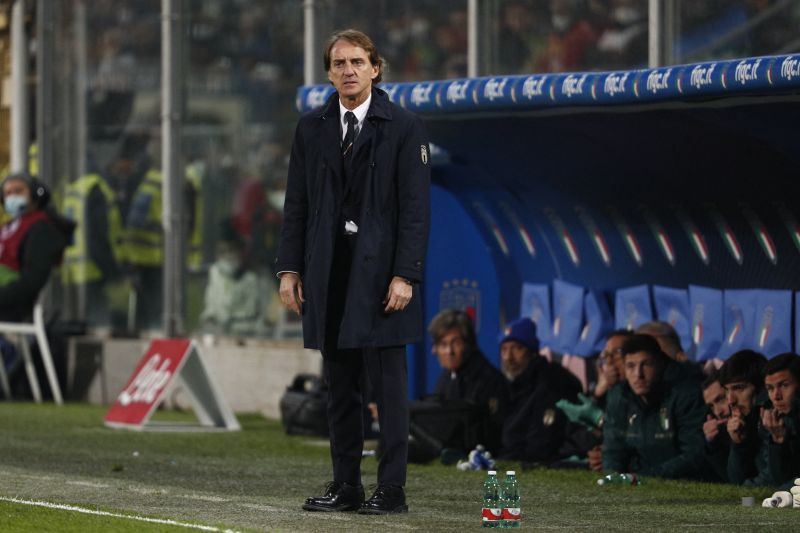 Trener Roberto Mancini sparket rett etter Italia-nederlaget